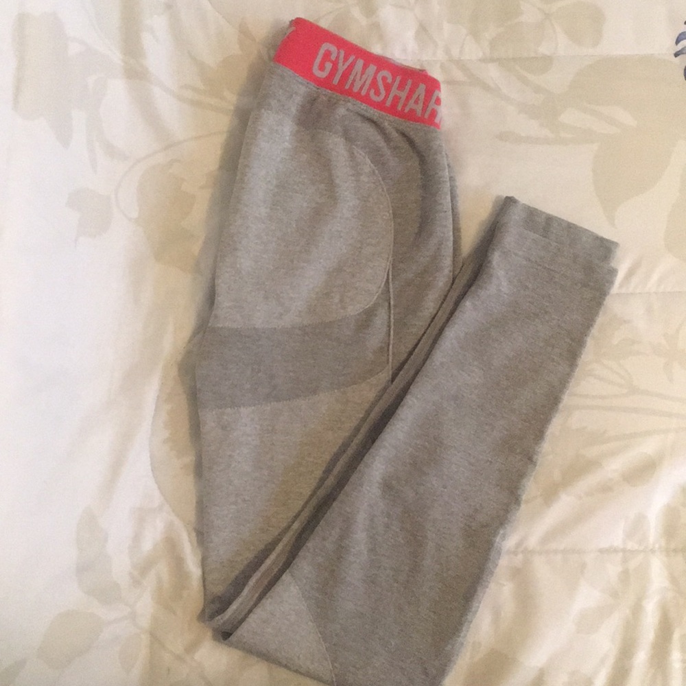 Gymshark Flex | Light Grey Marl/Sherbet Pink